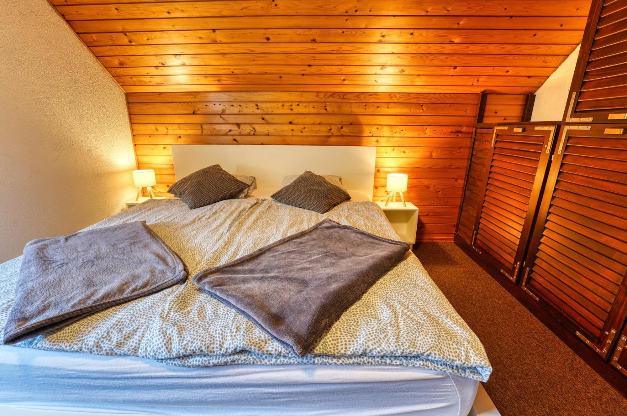 Castle Way Apartments Tamy 블레드 외부 사진