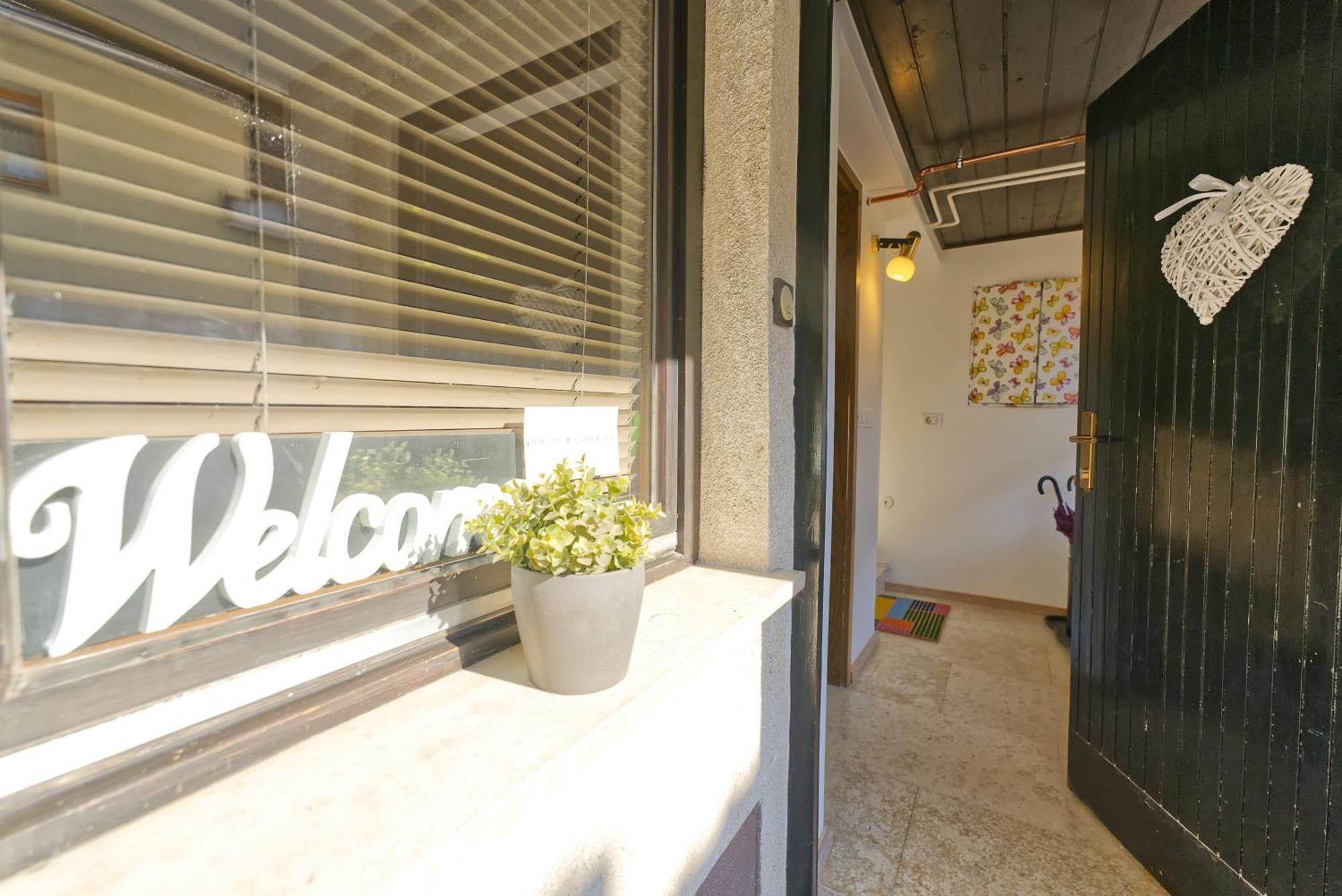 Castle Way Apartments Tamy 블레드 외부 사진