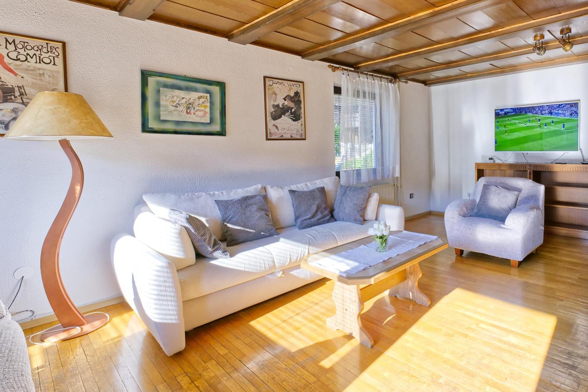 Castle Way Apartments Tamy 블레드 외부 사진