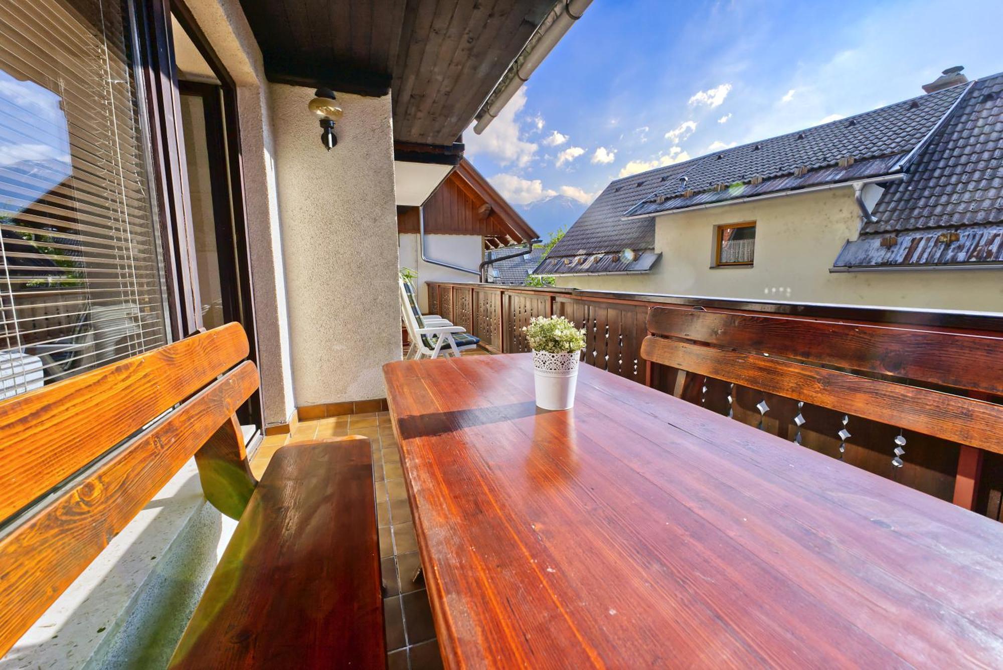 Castle Way Apartments Tamy 블레드 외부 사진