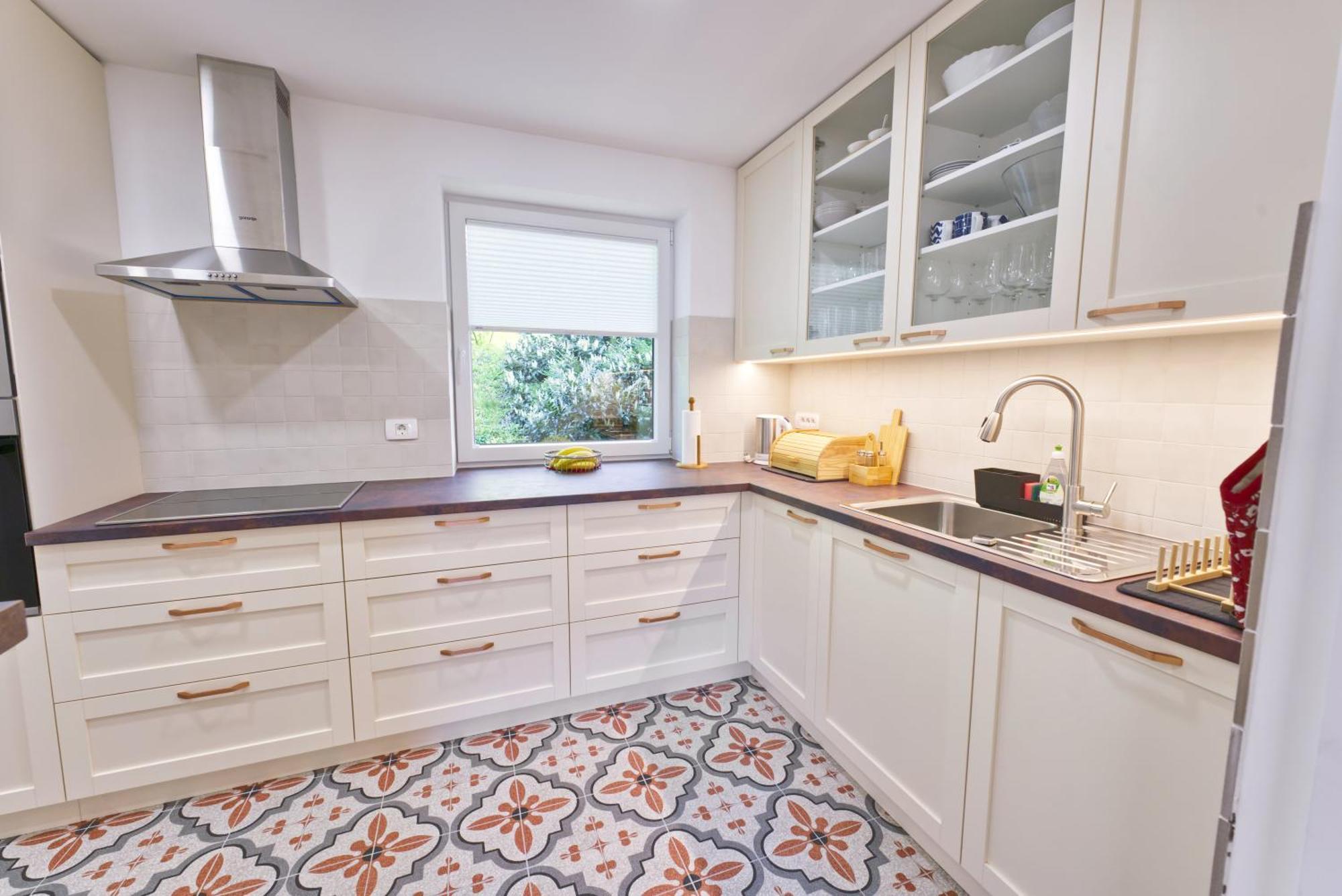 Castle Way Apartments Tamy 블레드 외부 사진