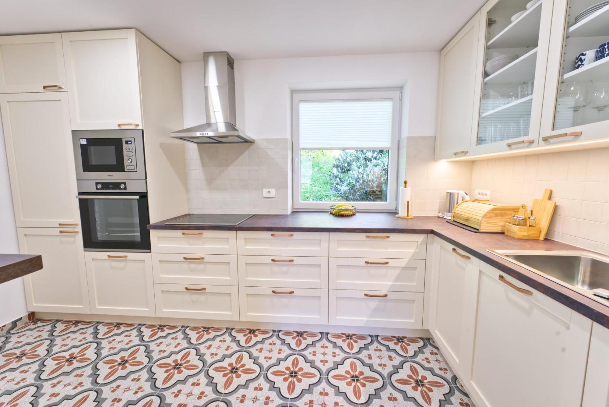 Castle Way Apartments Tamy 블레드 외부 사진
